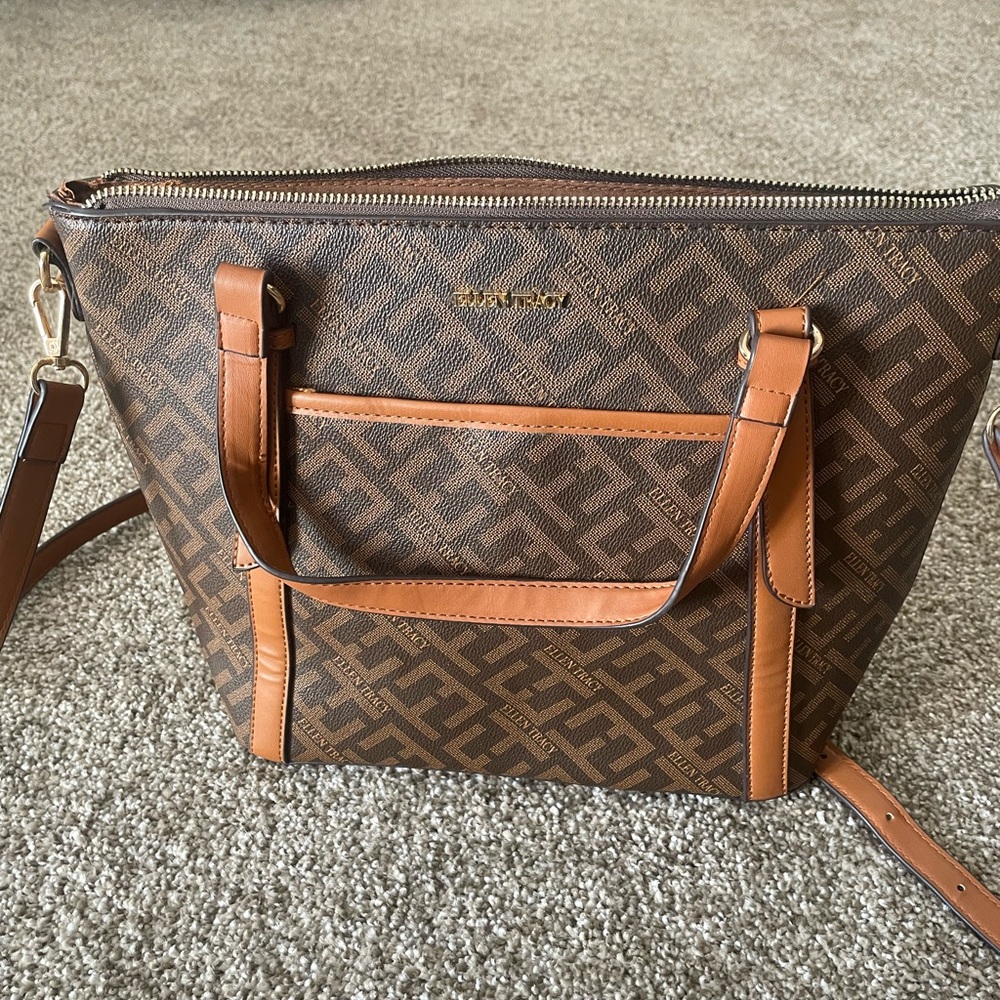 Ellen Tracy (used in good condition) Double handle satchel